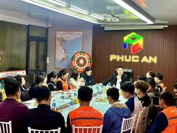 VĂN PHÒNG